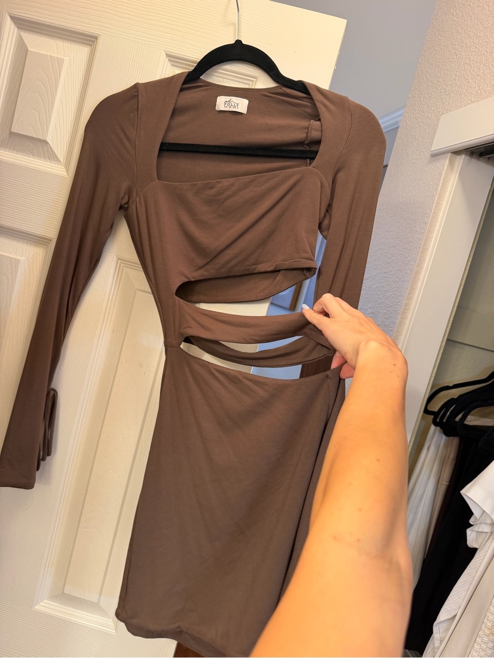 Oh Polly Cut Out Dress - Picture 5 of 7
